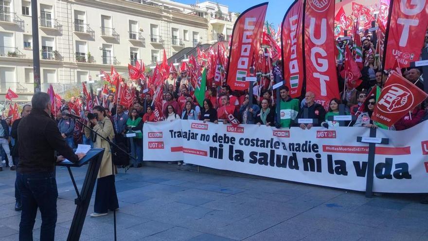 Sevilla lidera la siniestralidad laboral en Andalucía con 28 mil accidentes el año pasado y 30 muertos en lo que llevamos de año