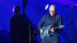 Mark Knopfler, magia desde el retiro en 'One deep river'