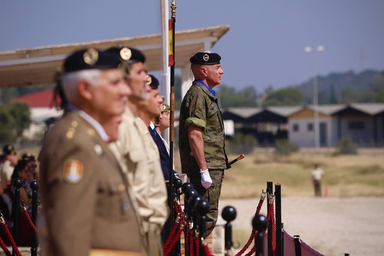 La BRI X celebra su 40º aniversario con una parada militar