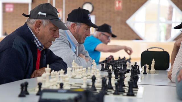 Encuentro asociaciones de párkinson.