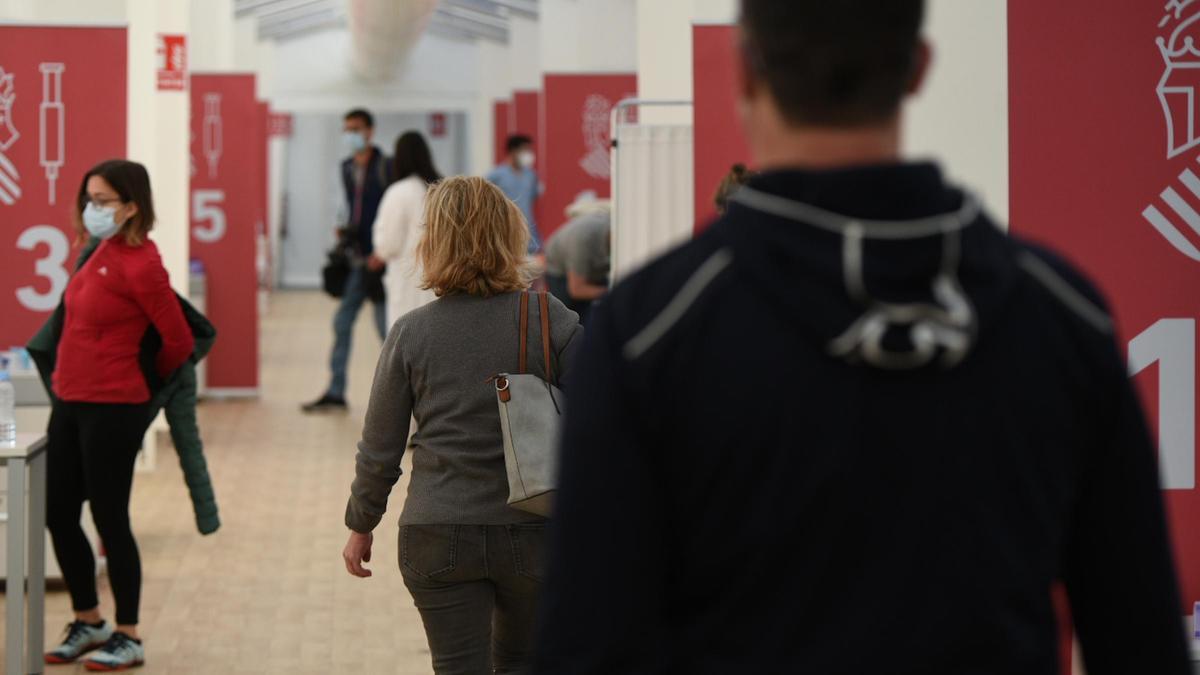 Las comunidades comienzan a gestionar las bajas laborales de manera telemática.