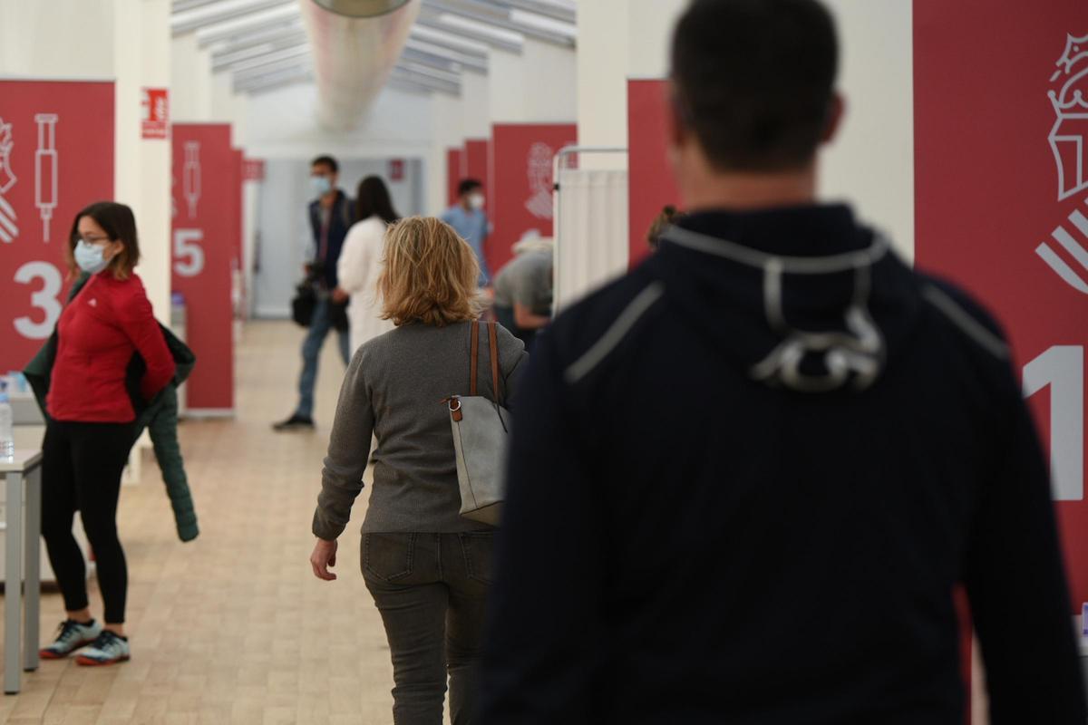 Las comunidades comienzan a gestionar las bajas laborales de manera telemática.
