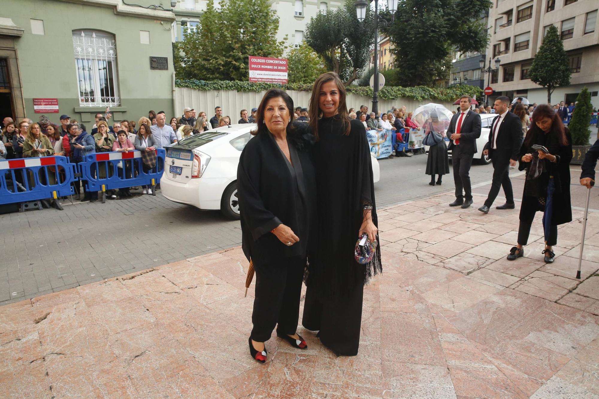 EN IMÁGENES: La Familia Real asiste en Oviedo al concierto de los premios "Princesa de Asturias"