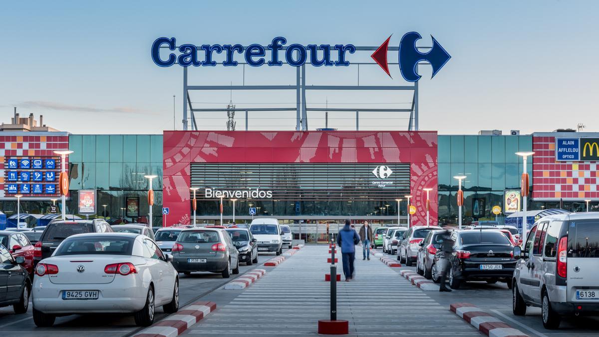 Carrefour en el Actur, en Zaragoza.