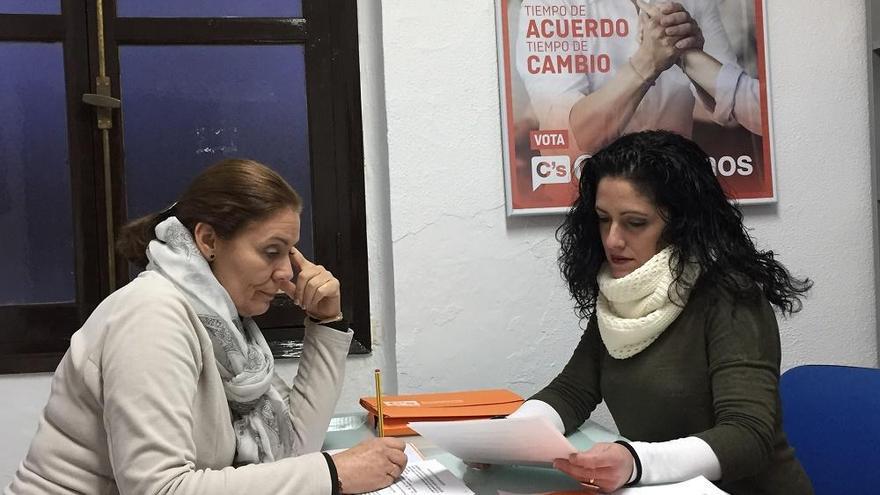 Lola Sánchez y Mari Carmen López, las dos integrantes del grupo de C´s.