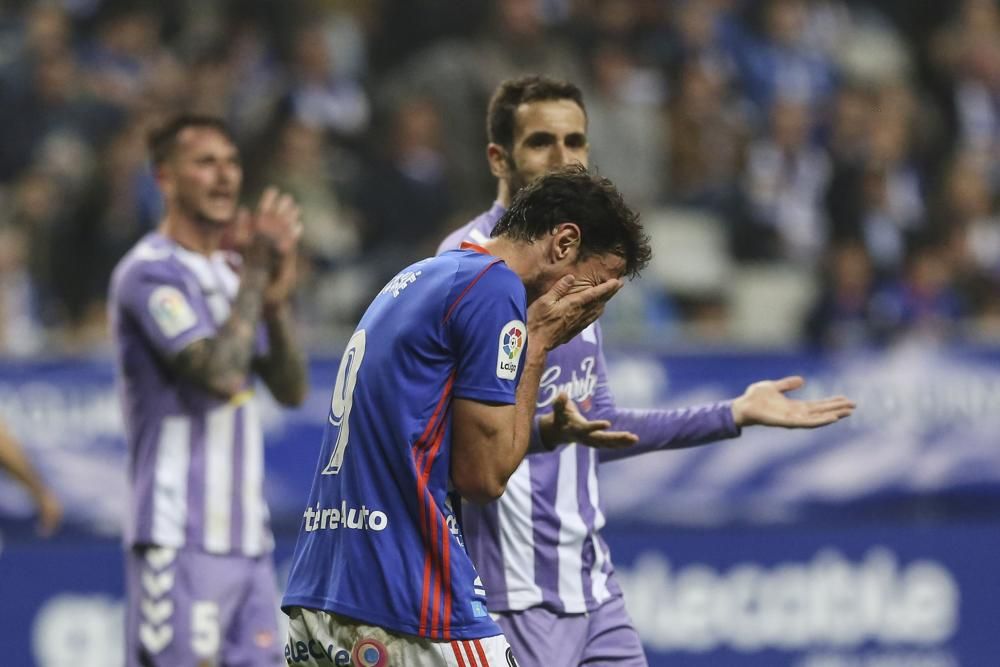 El partido entre el Real Oviedo y el Real Valladolid, en imágenes