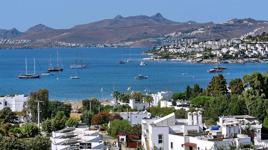 &#039;La nueva Ibiza&#039;: esta es la ciudad europea que está compitiendo con la isla por sus precios más económicos