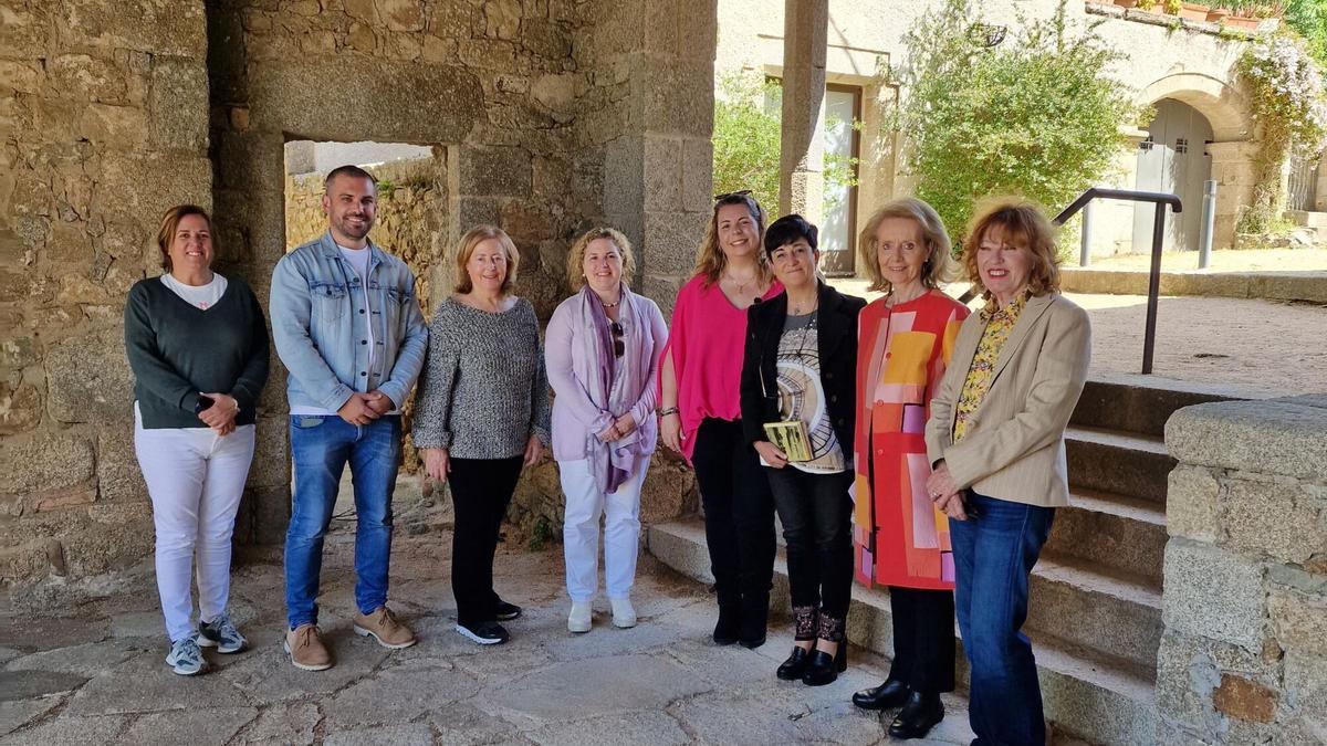 Veredicto del II premio de poesía Romanyà en memoria de Mercè Rodoreda. La ganadora es carmina ribés.