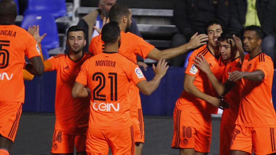 El Valencia siempre hizo valer un 1-3 para pasar en la Copa