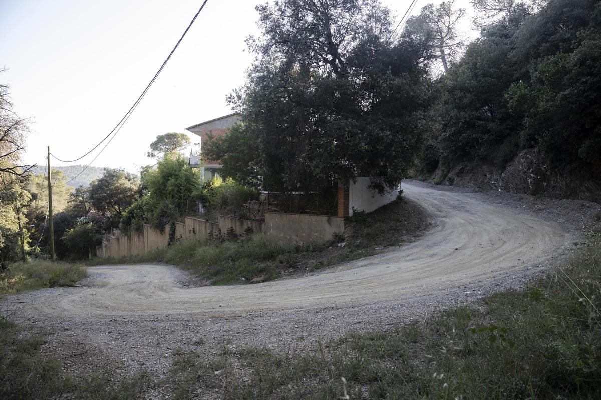 Calles sin asfaltar del barrio de Vallpineda, Molins de Rei