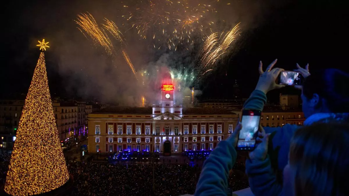 Así se vivió la llegada del año 2026 en la Puerta del Sol de Madrid