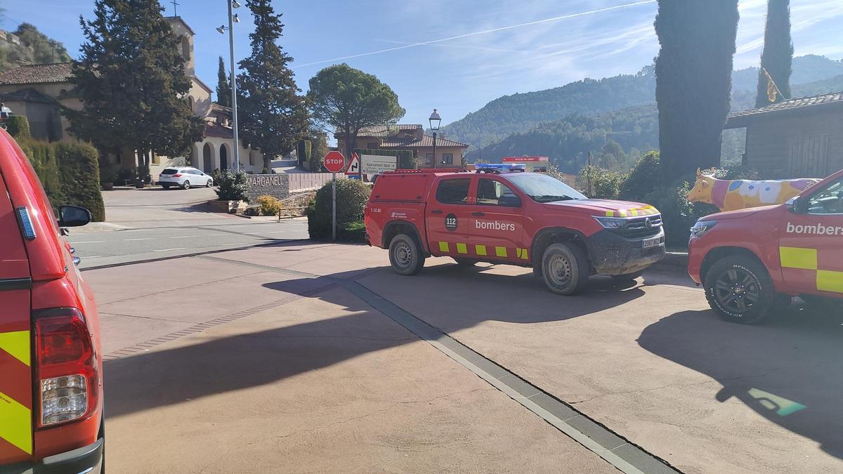 El desplegament de Bombers de la Generalitat aquest matí a Marganell