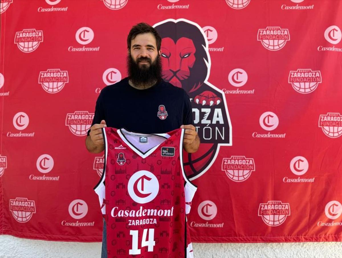 Bojan Dubljevic, en su presentación con el Casademont Zaragoza