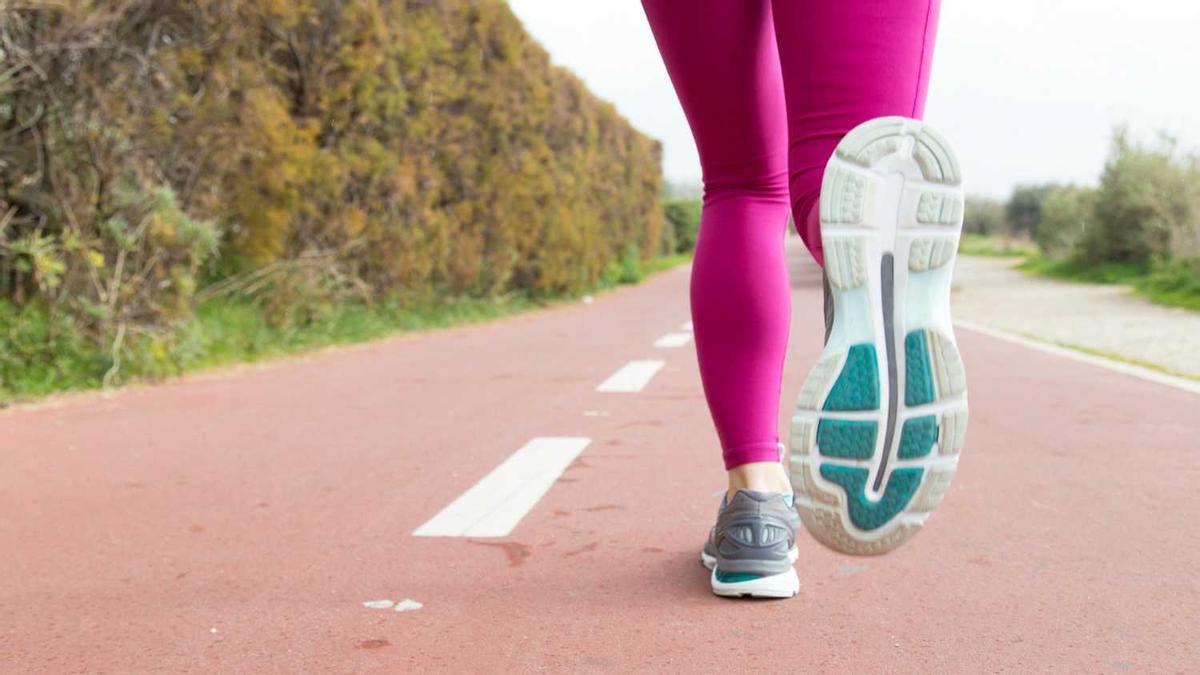 Córrer no és pas una mala pràctica, però hi ha exercicis que et permeten cremar calories de manera més ràpida.
