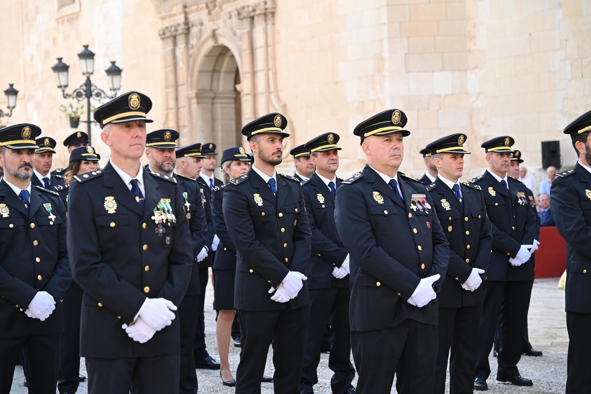 La Policía Nacional de Elche celebre el día de su patrón
