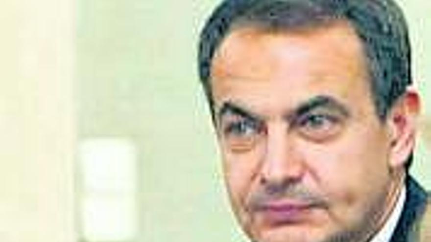 Zapatero se mostró «abierto» a la compra de Cuatro por Tele 5, afirma el hijo de Berlusconi