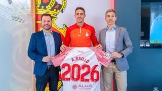 El Real Mallorca renueva a Antonio Raíllo hasta 2026 y le dedicará una calle en Son Moix