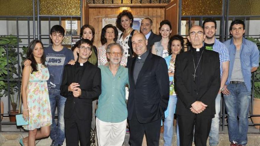 El elenco de la serie &#039;He visto un ángel&#039;.