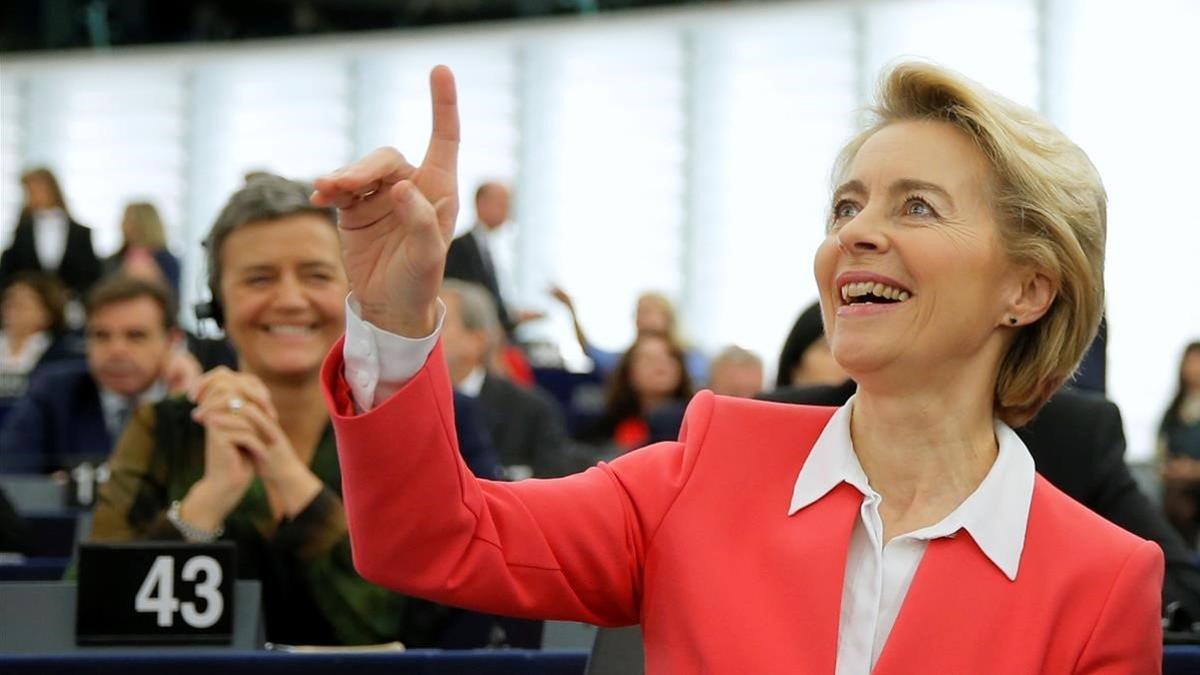 zentauroepp51112218 european commission president ursula von der leyen gestures 191127121455