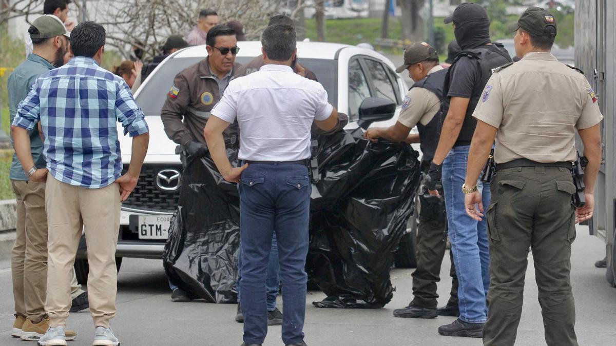 Asesinado a tiros fiscal encargado de investigar el  asalto armado contra una  televisión ecuatoriana