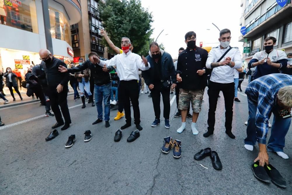 Hosteleros protestan en Murcia