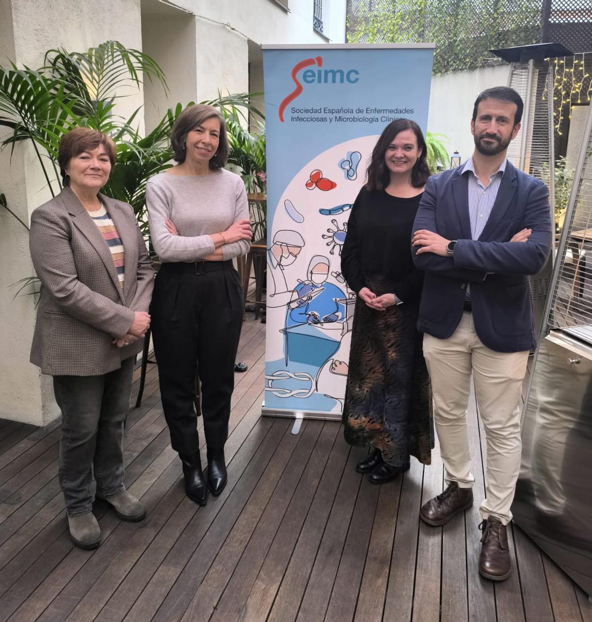 La jornada ha abordado las últimas novedades sobre la creación de la especialidad MIR de enfermedades infecciosas —registrada por SEIMC formalmente en octubre— y ha abogado por impulsar los servicios de atención continuada 24x7 en Microbiología Clínica