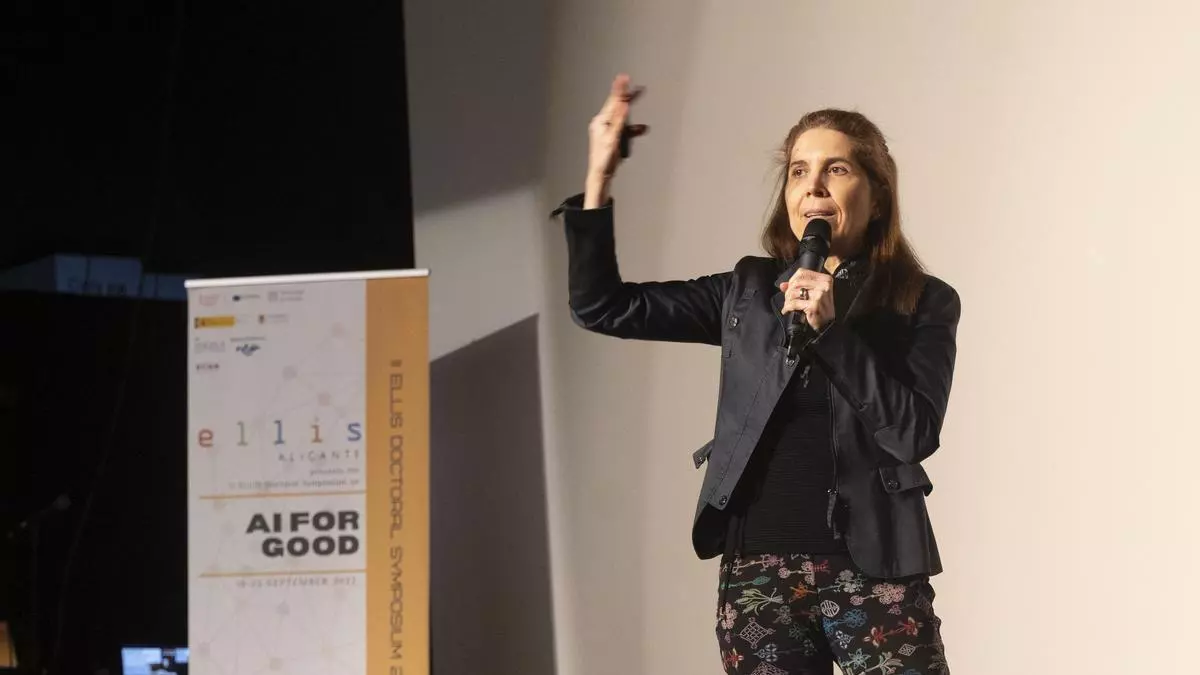 La Universidad de Alicante busca entre los jóvenes futuros creadores de IA