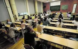 Las oposiciones fuerzan a las enfermeras fijas a trabajar hoy