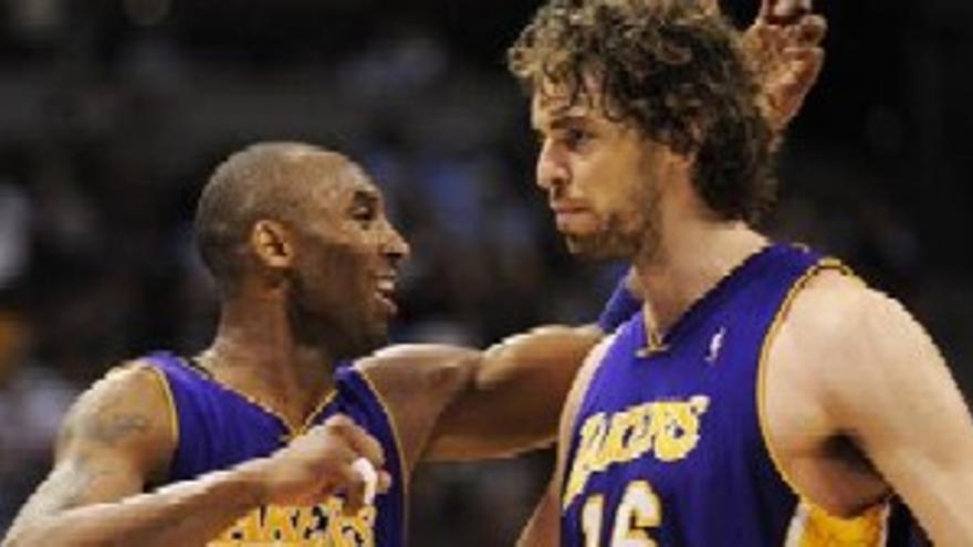 Bryant y Gasol ponen a los Lakers en las Finales de la NBA