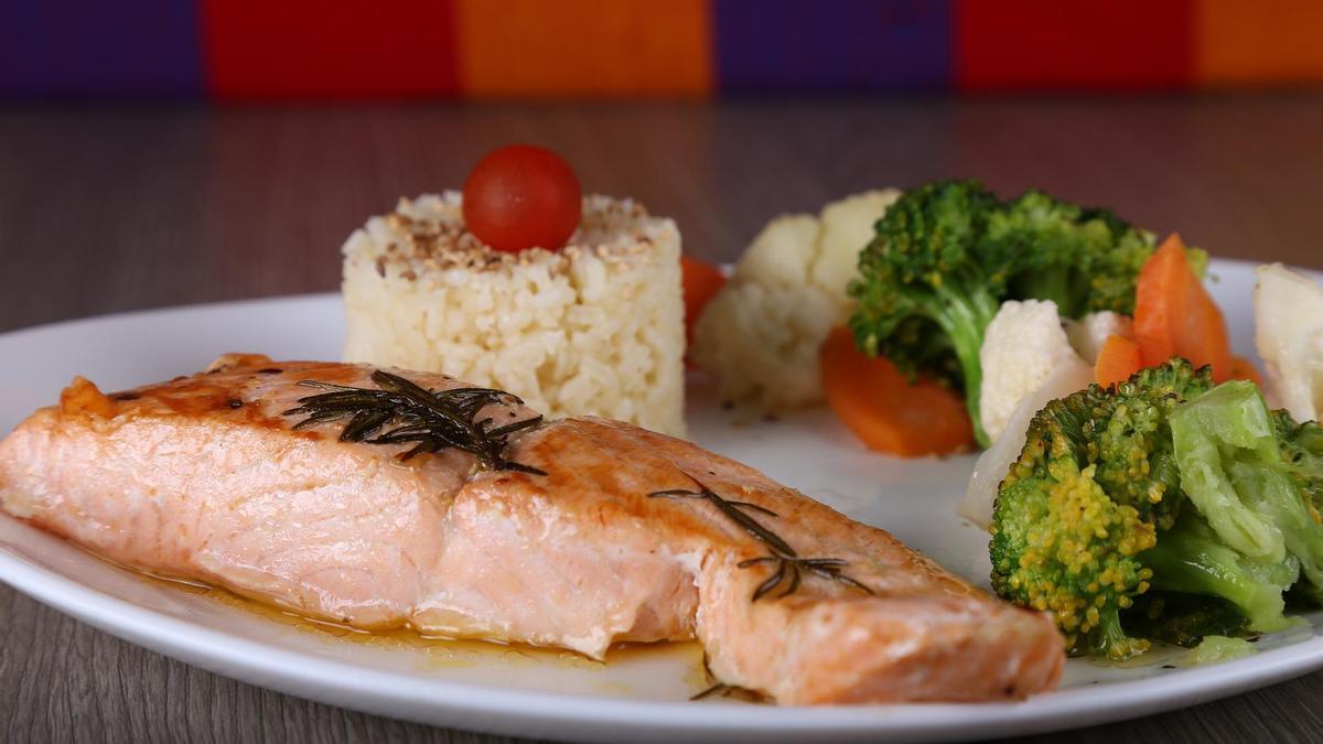 La dieta balanceada cuida la proporción de los nutrientes en cada plato