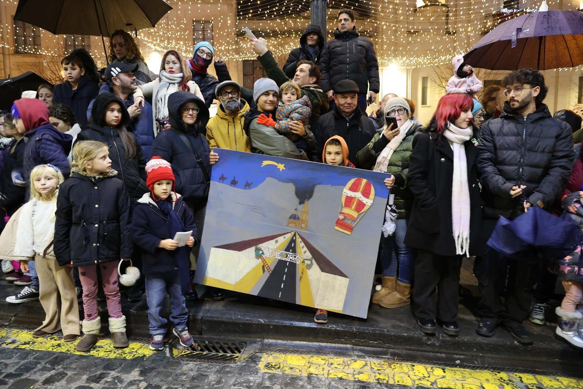 Las imágenes del Día de la Burrita y el Bando Real de Alcoy