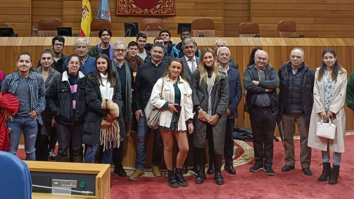 Alumnado de Dirección y Gestión Pública visita el Parlamento  | FDV