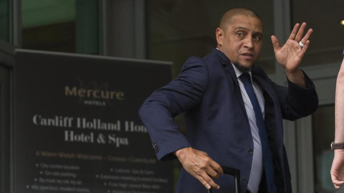 Roberto Carlos sigue vinculado al Real Madrid