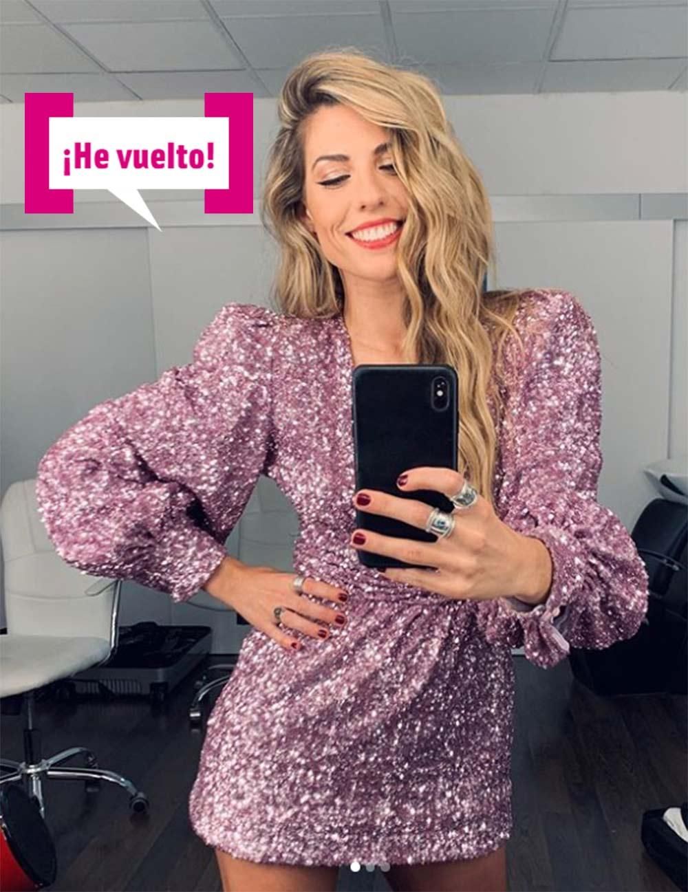 Miriam Rodríguez haciéndose un selfie en el espejo