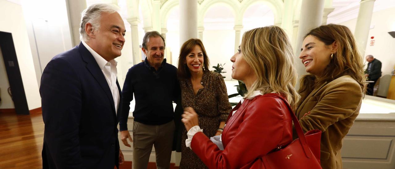 González Pons junto a Lorén, Chueca, Navarro y Vaquero.