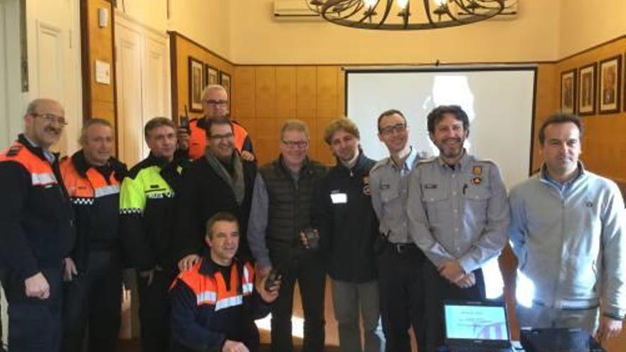 L&#039;acte d&#039;entrega de les tres emissores a Protecció Civil.