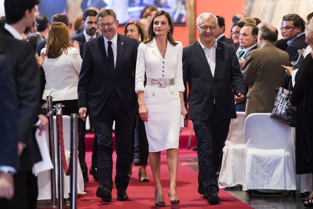 La reina Letizia preside la entrega de los Premios Jaume I