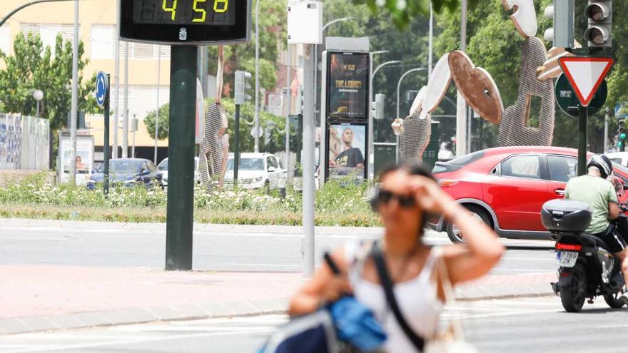 El día más &quot;abrasador&quot; del año llegará en esta semana de ola de calor según la AEMET