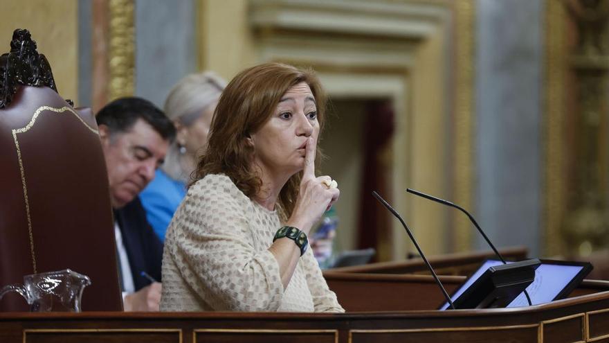 Armengol llama a Tellado "cobarde" por acusarla en el pleno sin poder defenderse