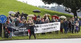 La zona oeste, en pie de guerra contra el vial en superficie: "Gijón está en la lucha"