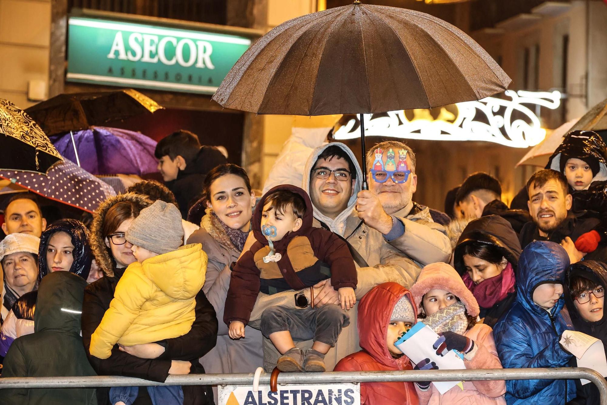 Las imágenes del Día de la Burrita y el Bando Real de Alcoy