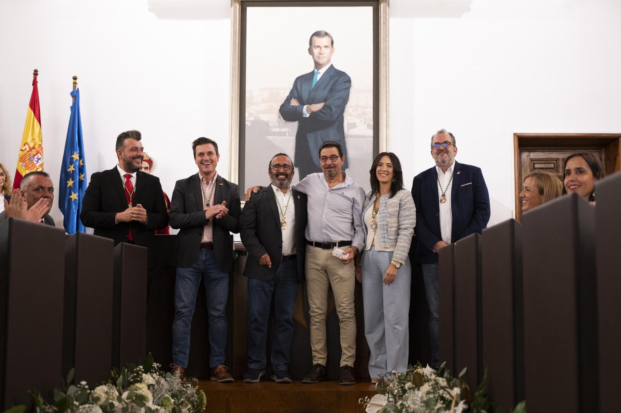 Fotogalería | Homenaje de la Diputación de Cáceres a 31 trabajadores jubilados y tres que han fallecido en el último año