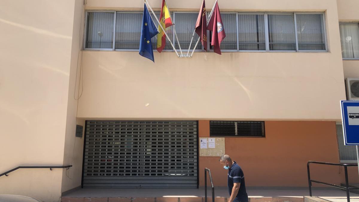 El centro de día de Cieza permanece cerrado desde ayer.