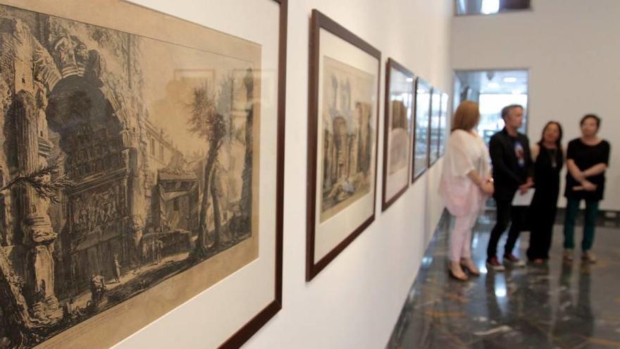 Inauguración el pasado miércoles de la exposición Piranesi, el redescubrimiento de Roma, en el Museo del Teatro Romano de Cartagena.