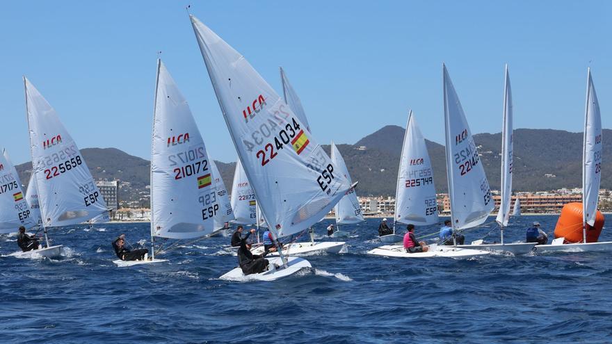 Espectacular día de regatas en la segunda jornada del campeonato de España Ilca 7