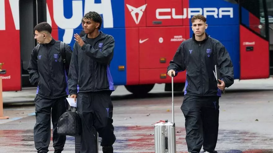 La expedición del Barça aterriza en Bilbao antes del duelo en San Mamés