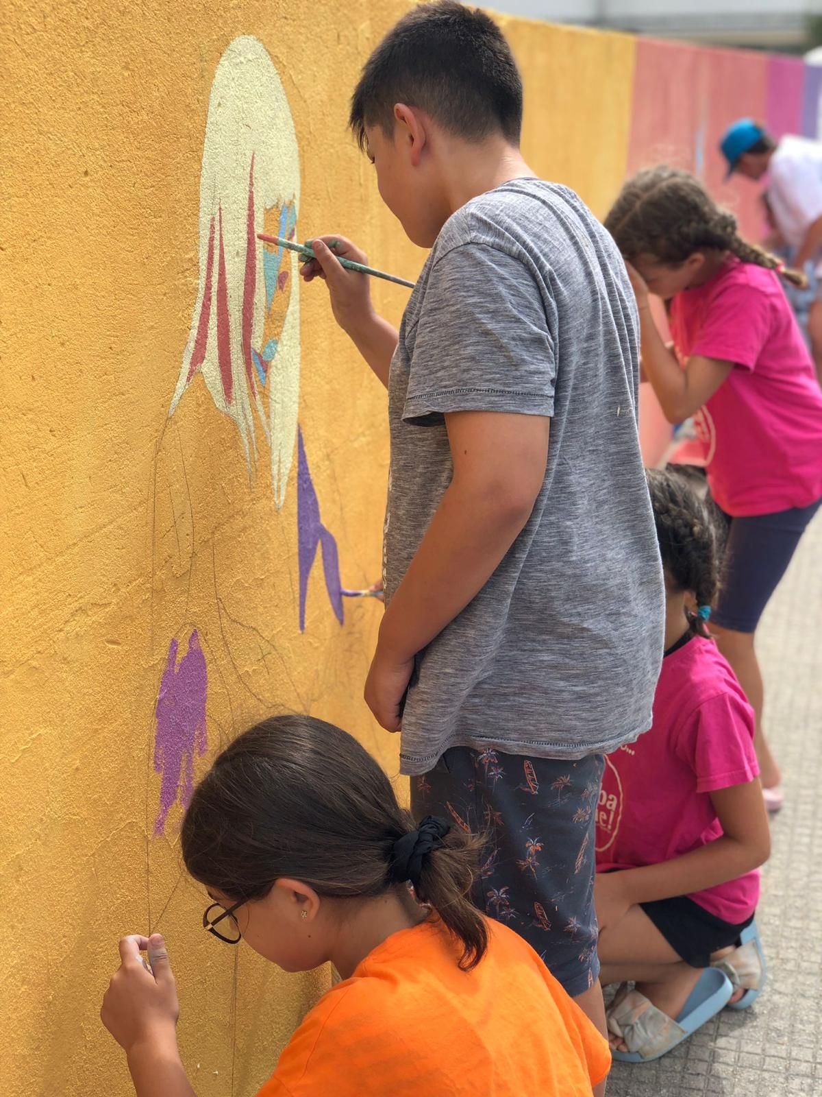 Mural por la igualdad en Moaña