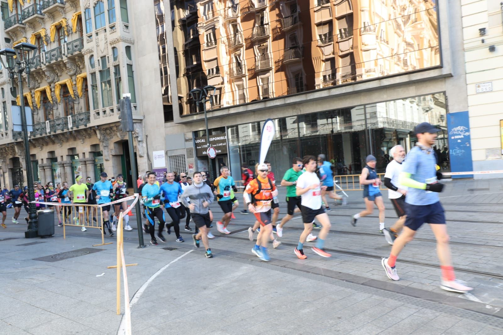 Fotos del maratón de Zaragoza 2022: Búscate en nuestras imágenes