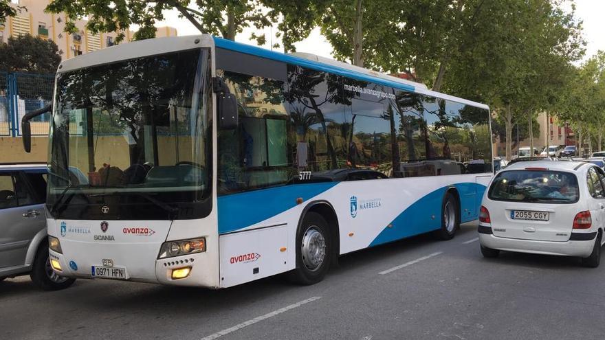 Uno de los autobuses nuevos que prestan servicio en Marbella