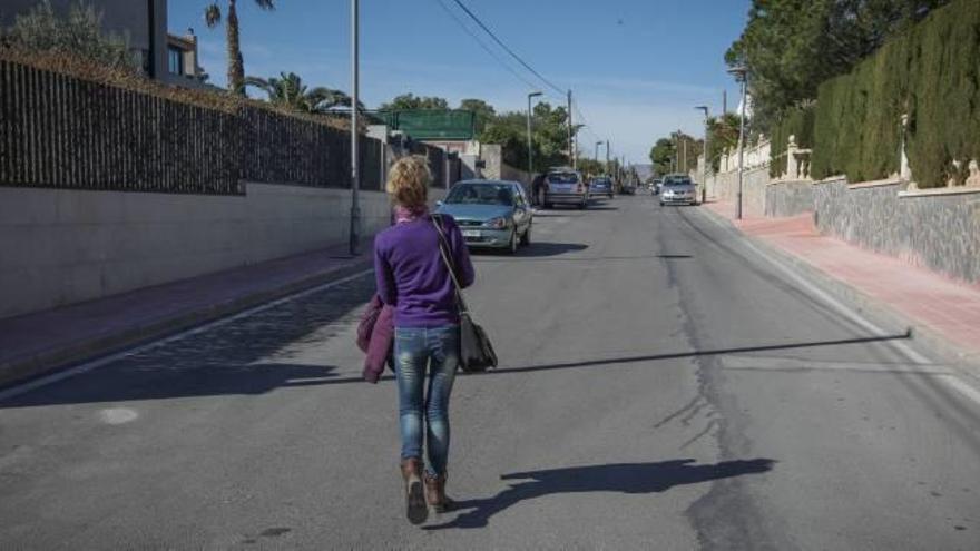 Desvío de la línea 45 y restricciones de tráfico en la avenida de Los Girasoles